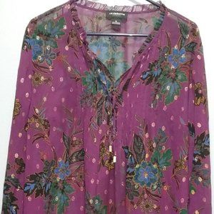 Liz Claiborne Career Top. Size: XL